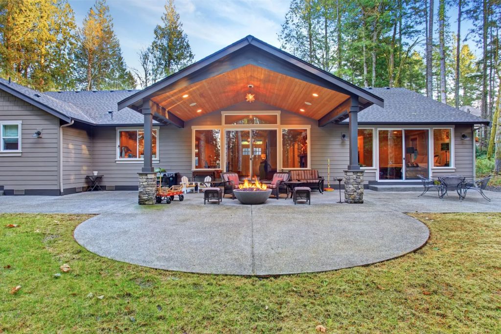 Why Patios Are a Favorite Amongst Hardscape Structures - Silvercreek Exteriors